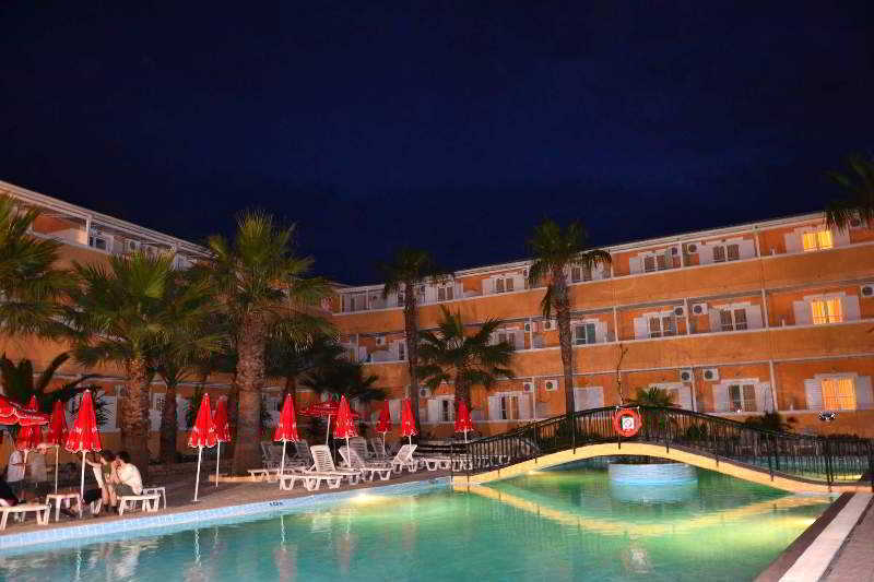 Tereza Hotel Лаганас Екстериор снимка